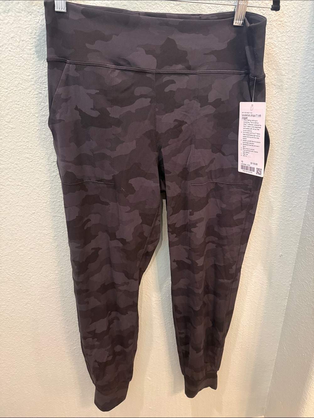 lululemon Black Camo Align HR Joggers Size 10 NWT